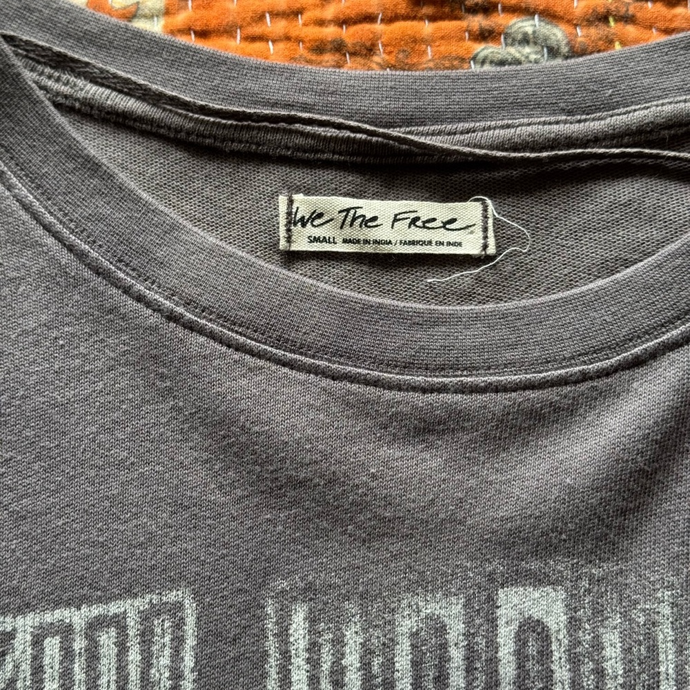 We The Free City Sparkle Tee - Picture 7 of 8